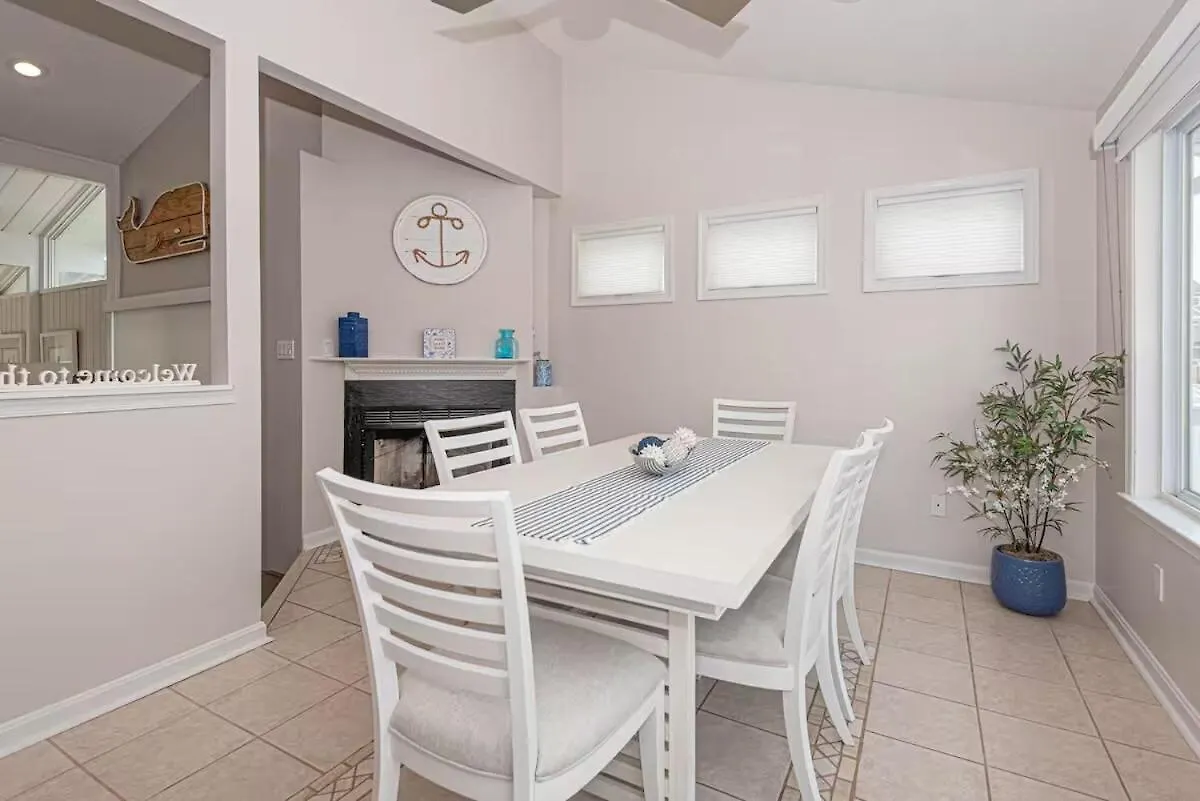 3Br Canal Front Getaway Near Fenwick Walk To Beach With Dock And Kayaks オーシャン・シティ 別荘