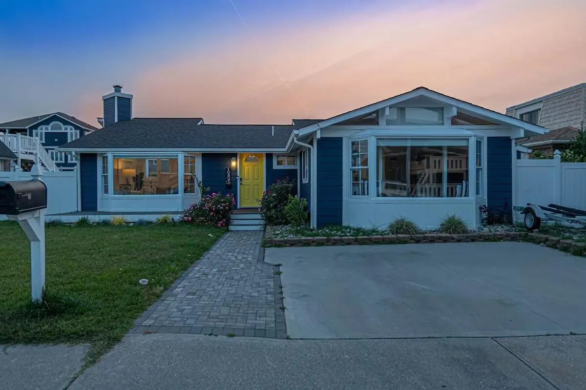 3Br Canal Front Getaway Near Fenwick Walk To Beach With Dock And Kayaks オーシャン・シティ